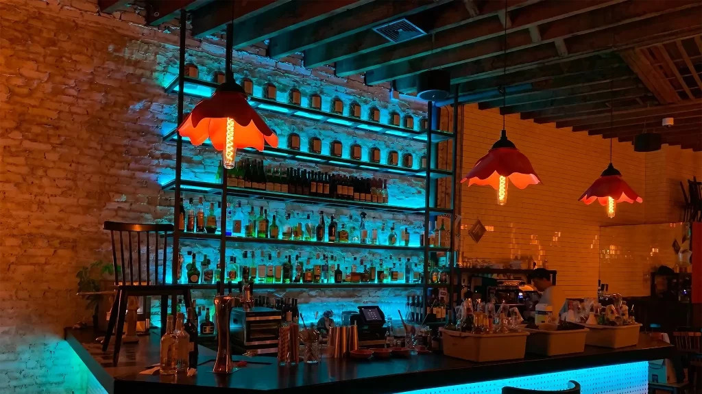 360CSG Restaurant Bar Installation