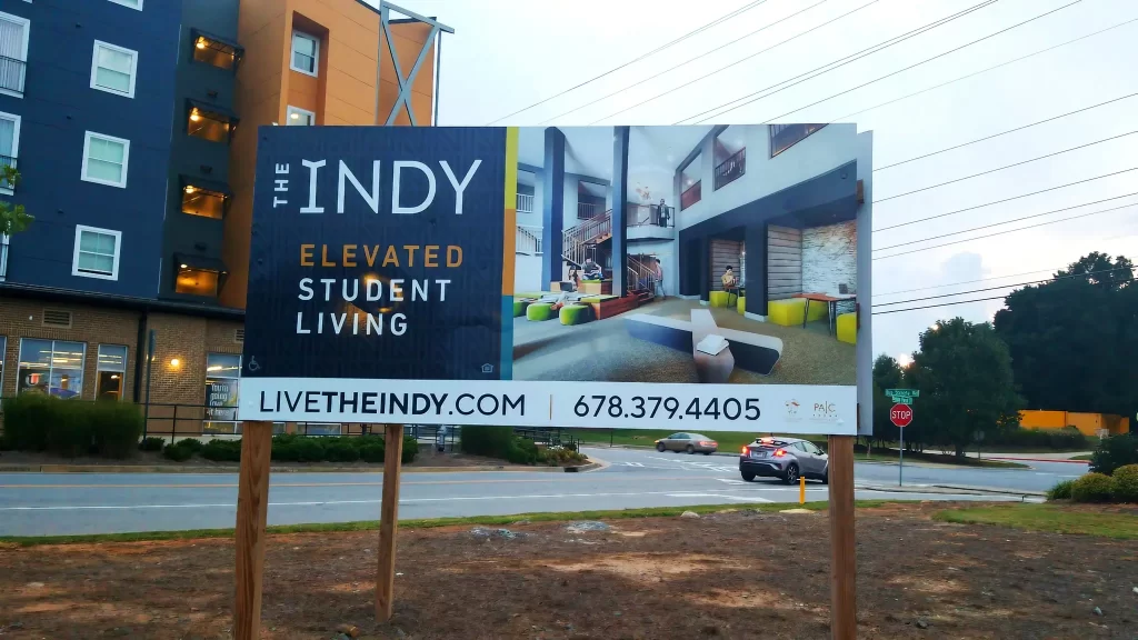 360CSG Exterior Directional Wayfinding Indy Student Living